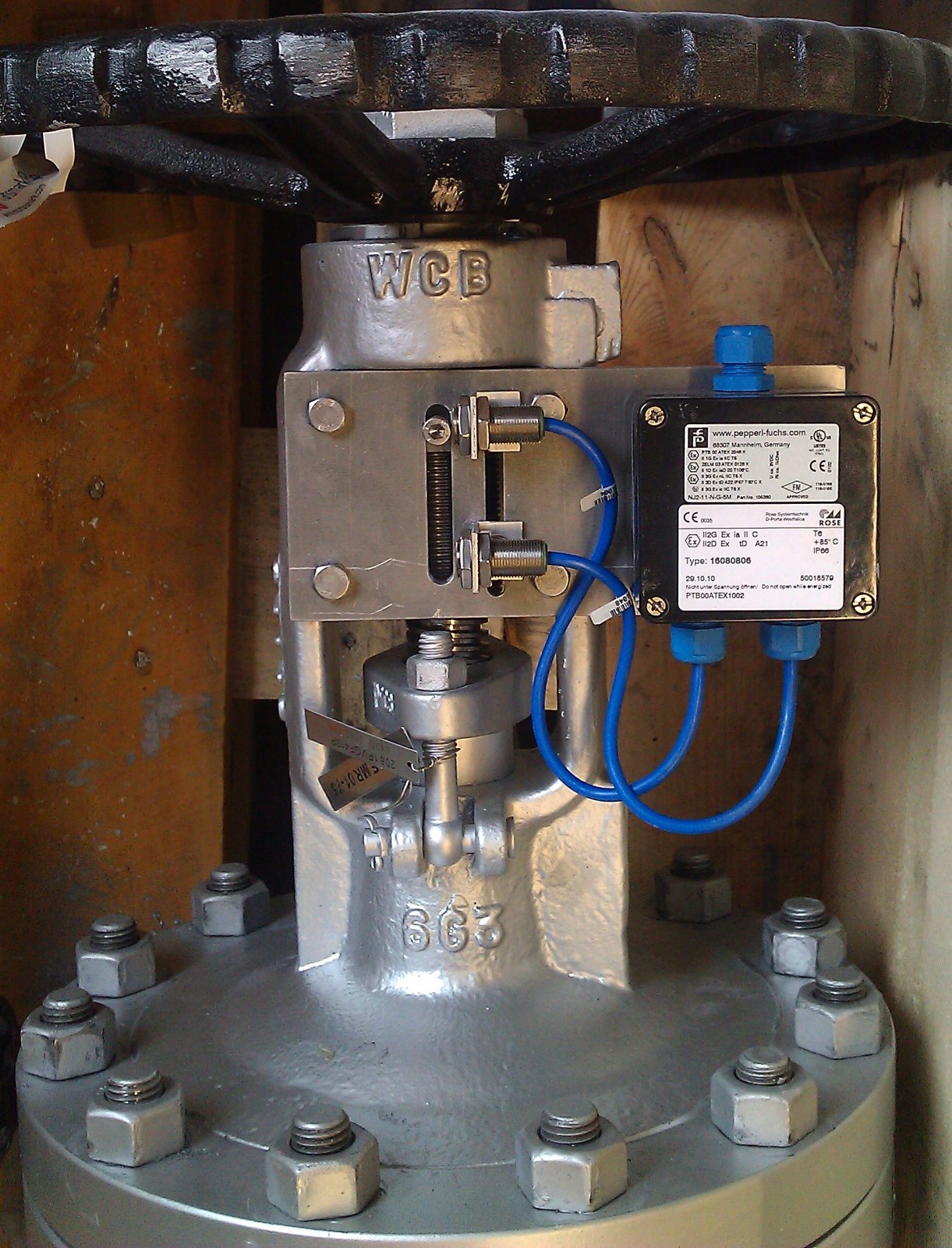 Limit switches valve modifications technisch bureau van haaren